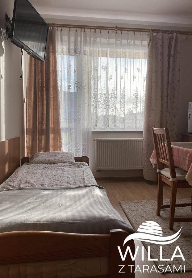 Willa Z Tarasami Władysławowo Exteriör bild