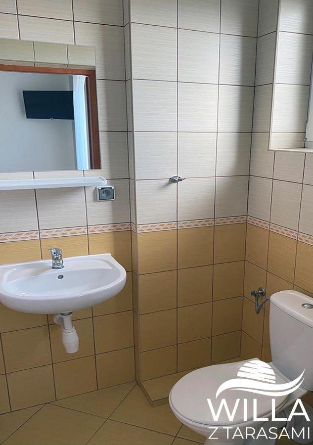 Willa Z Tarasami Władysławowo Exteriör bild