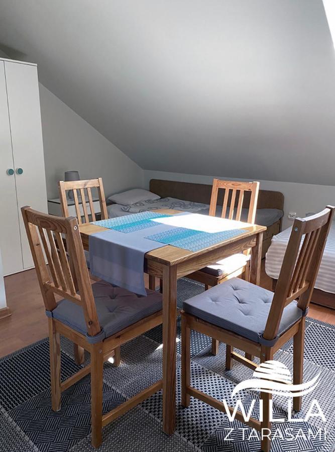 Willa Z Tarasami Władysławowo Exteriör bild