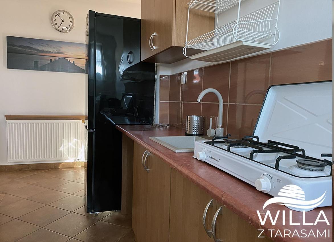 Willa Z Tarasami Władysławowo Exteriör bild