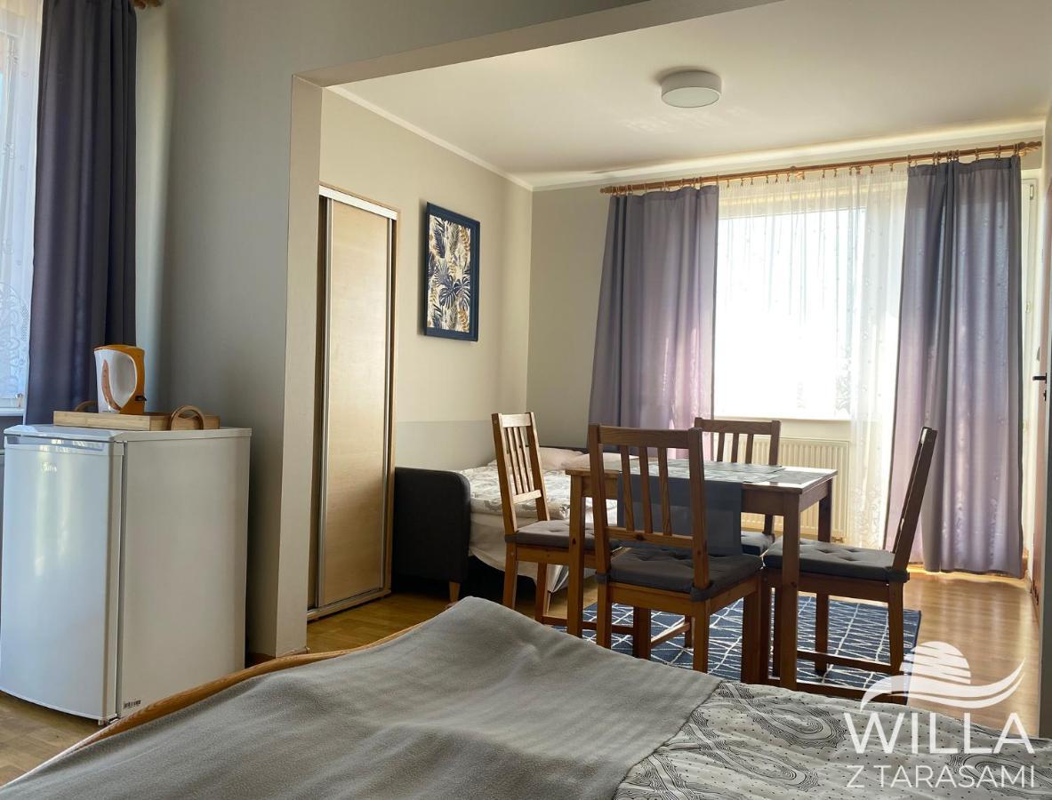 Willa Z Tarasami Władysławowo Exteriör bild